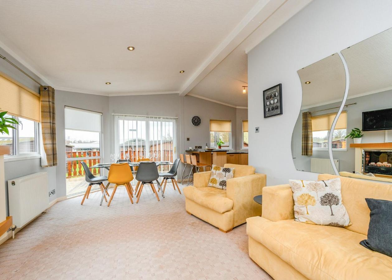 South Lakeland Leisure Village Hornby  المظهر الخارجي الصورة
