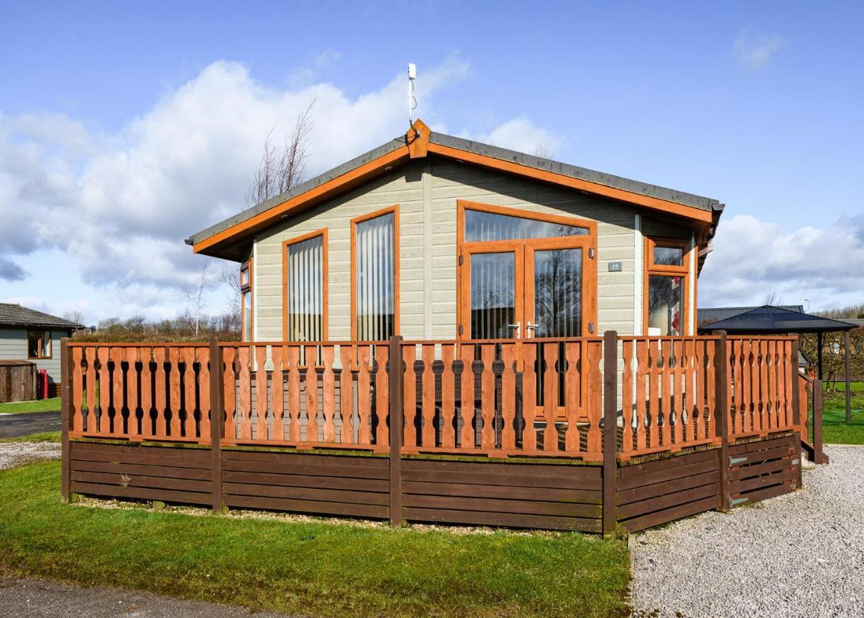 South Lakeland Leisure Village Hornby  المظهر الخارجي الصورة