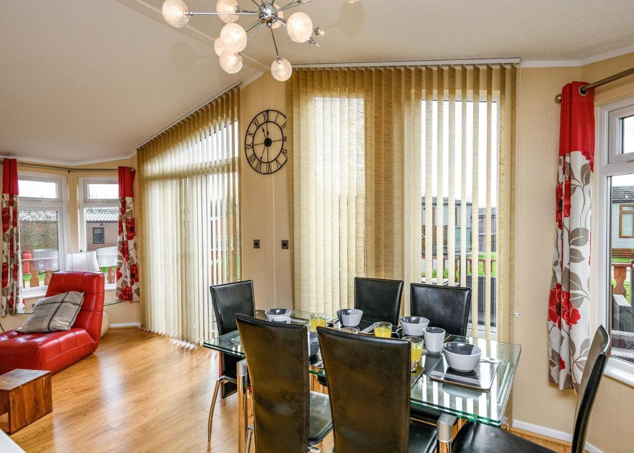 South Lakeland Leisure Village Hornby  المظهر الخارجي الصورة
